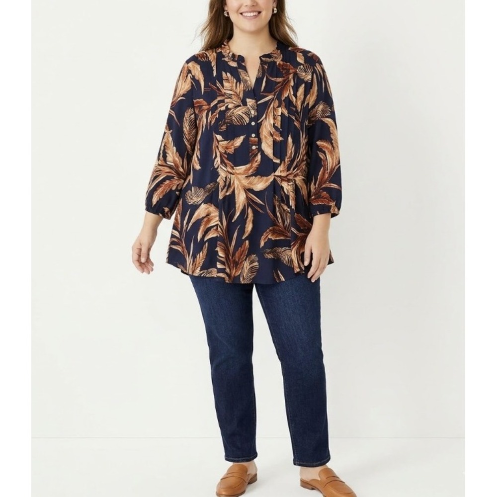 Juniper +‎ Lime Blouse size XL Navy Brown Novelty Leaf Print Stretch Popover